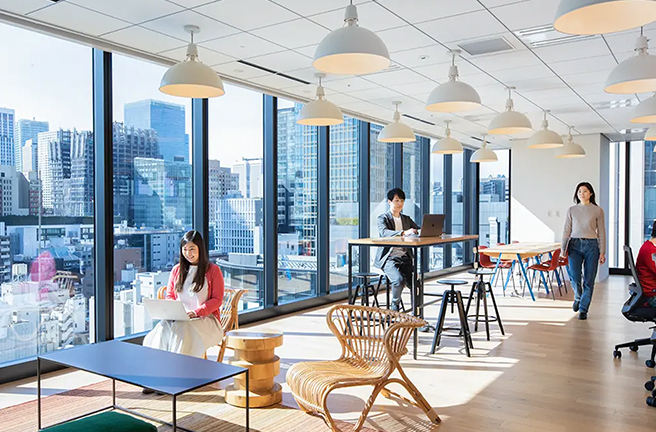 このたびNNT株式会社は、チーム連携の効率化とサービス品質の更なる向上を図るため、このたび「難波スカイオWeWork」へオフィスを移転いたしましたので、謹んでご案内申し上げます。